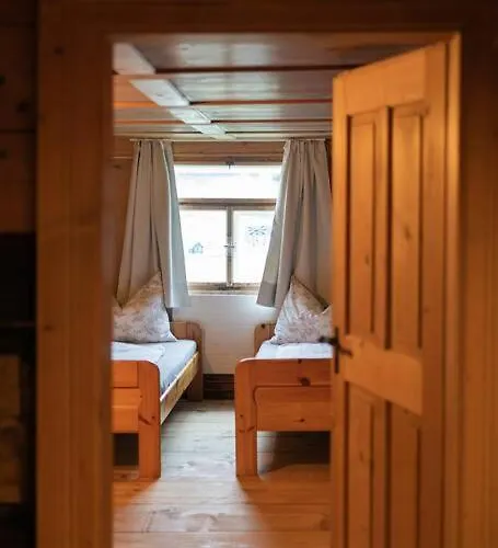 Great Old Waelderhaus * Au (Bregenz)